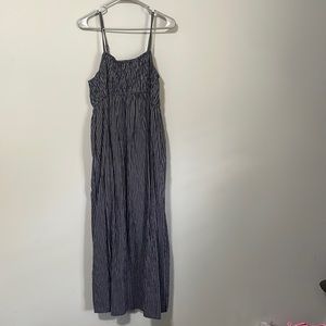 NAVY BLUE VERTICAL STRIPED - ADJUSTABLE SPAGHETTI STRAPS- A NEW DAY LARGE